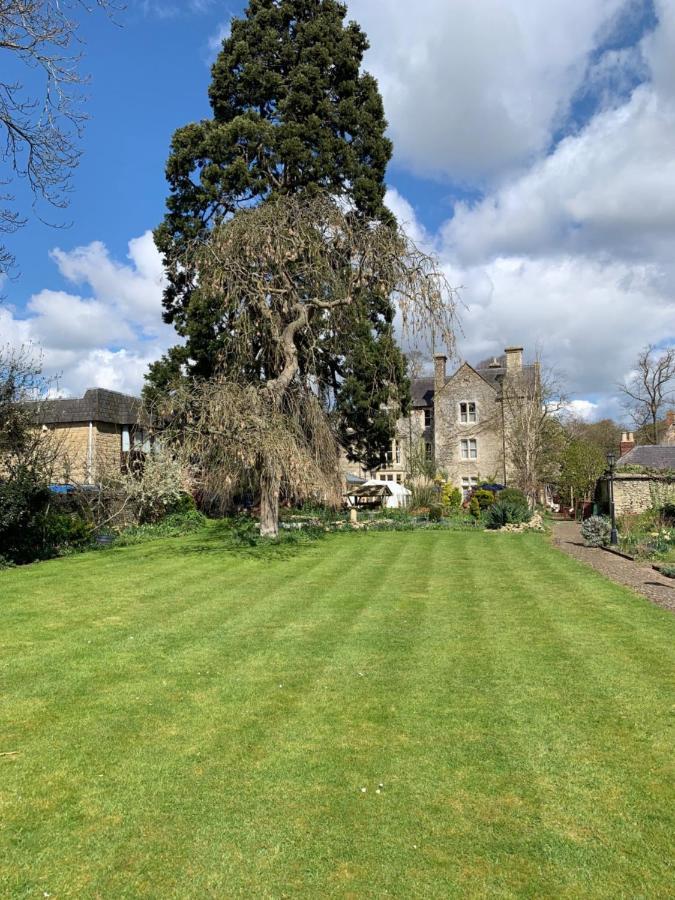 Littlebury Hotel Bicester Exterior photo
